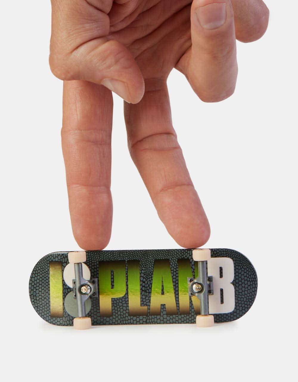 Thumb 4